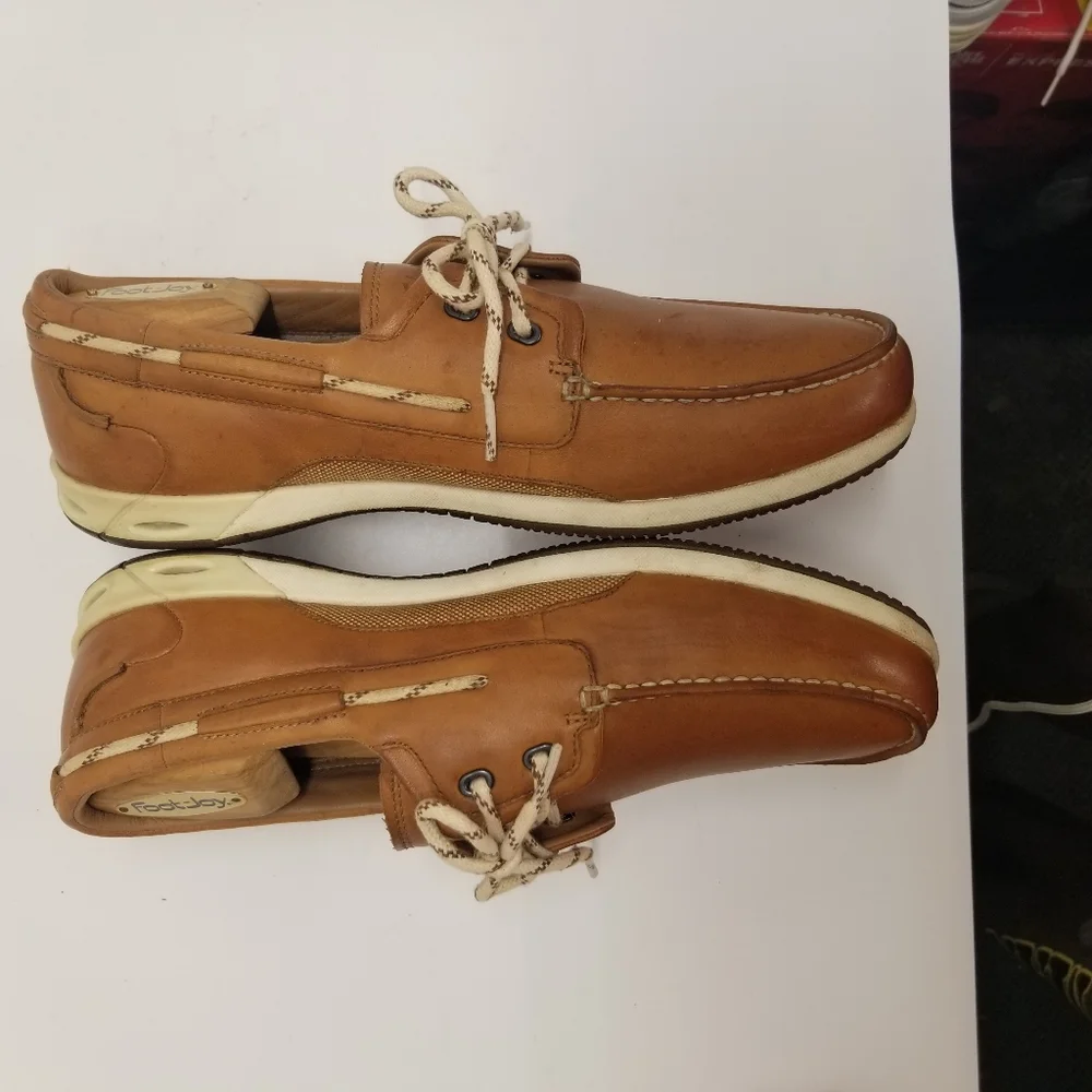 Clarks Rock Men Sz 9.5 Tan Leather Boat Dock Deck Shoe Slip On Lace Up Moccasin